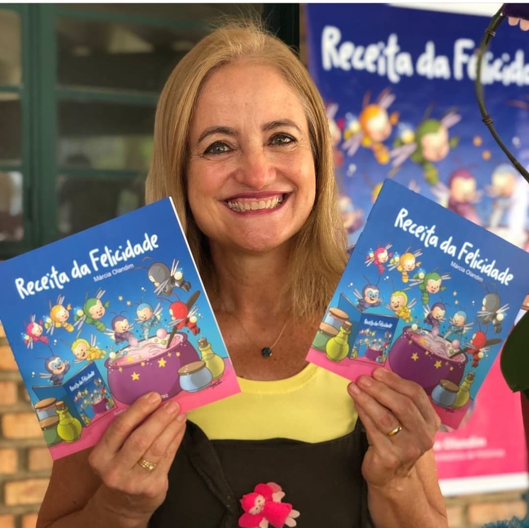 DOE UM LIVRO E FAÇA UMA CRIANÇA FELIZ